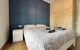 Deseo 2 Apartments
